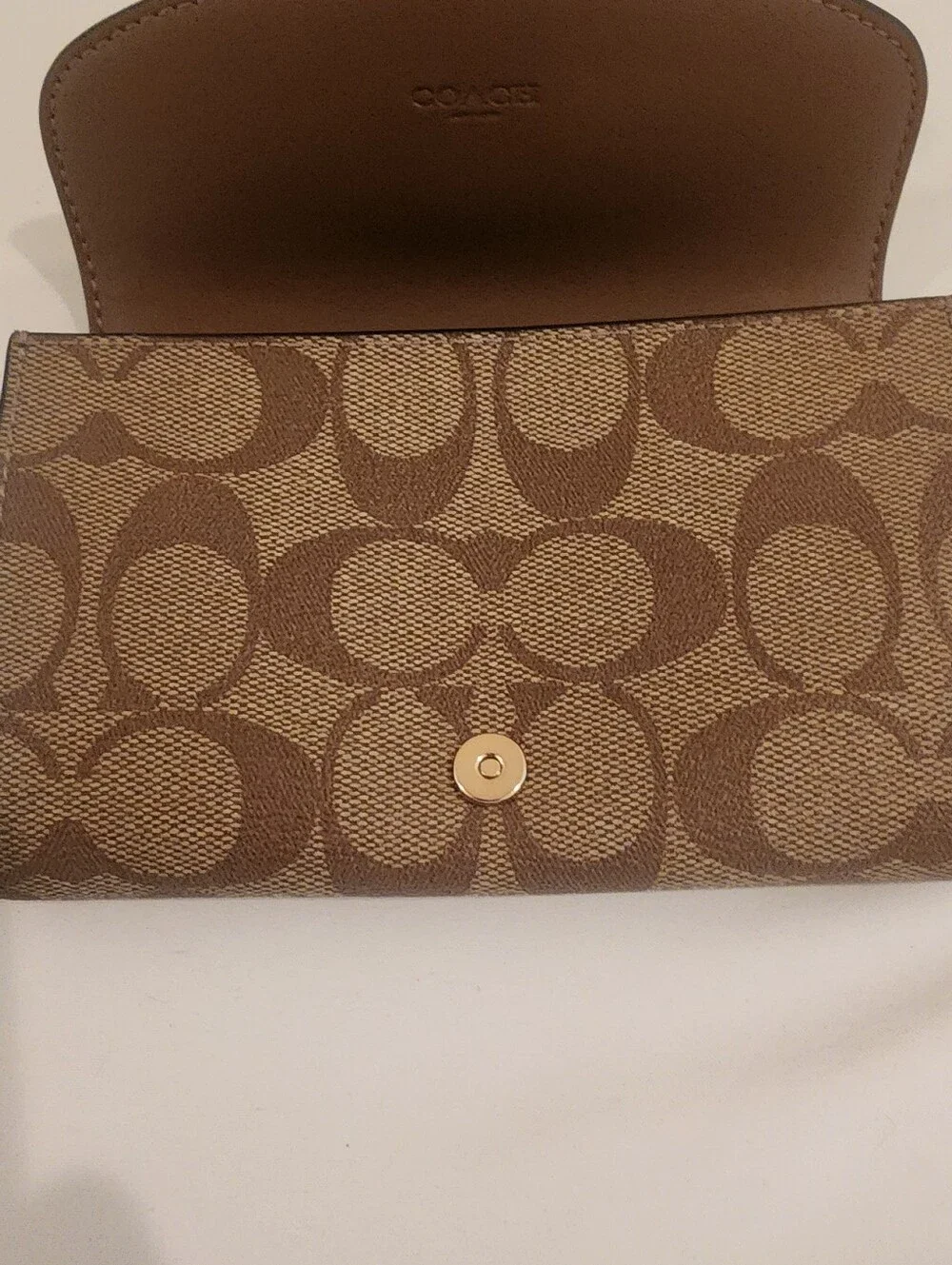 Coach C6897 Kleo Wallet Blocked Signature Canvas Khaki Brown Multi      Like New